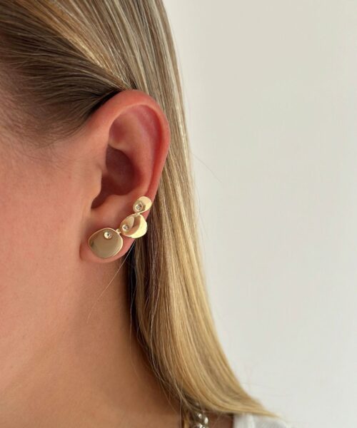 BRINCO EAR CUFF QUADRADOS LISOS COM PONTO DE LUZ DOURADO