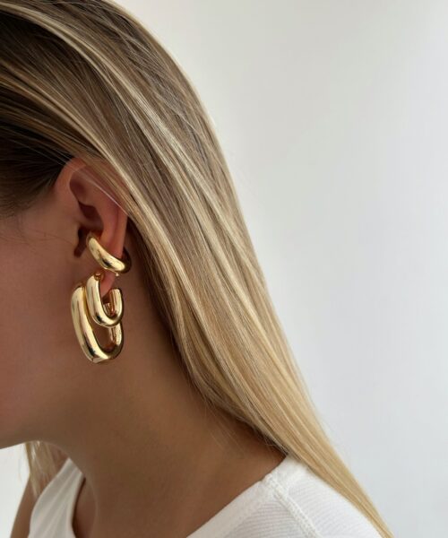 BRINCO ARGOLA OVAL TUBO 8MM DOURADO