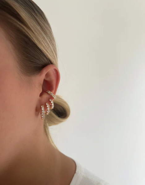 BRINCO ARGOLA CRAV FRENTE E DENTRO (M) DOURADO