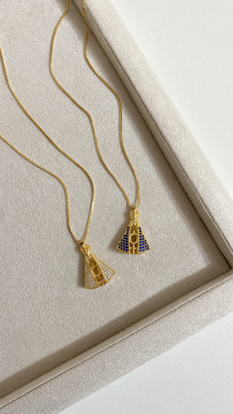 COLAR NOSSA SENHORA CRAVAÇAO FRENTE E VERSO DOURADO