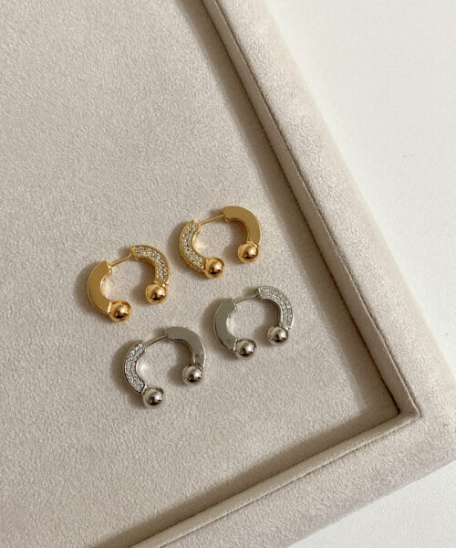 BRINCO MEIA ARGOLA MAGNETICA DOURADO